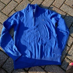 EUC Vineyard Vines 3/4 zip hoodie.